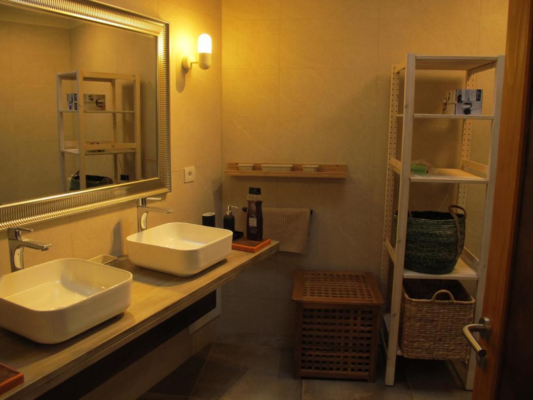 Bungalow Goa Pool View, Playa Roca Residence Sea Front Access - Free Ac - Wifi Costa Teguise Ngoại thất bức ảnh